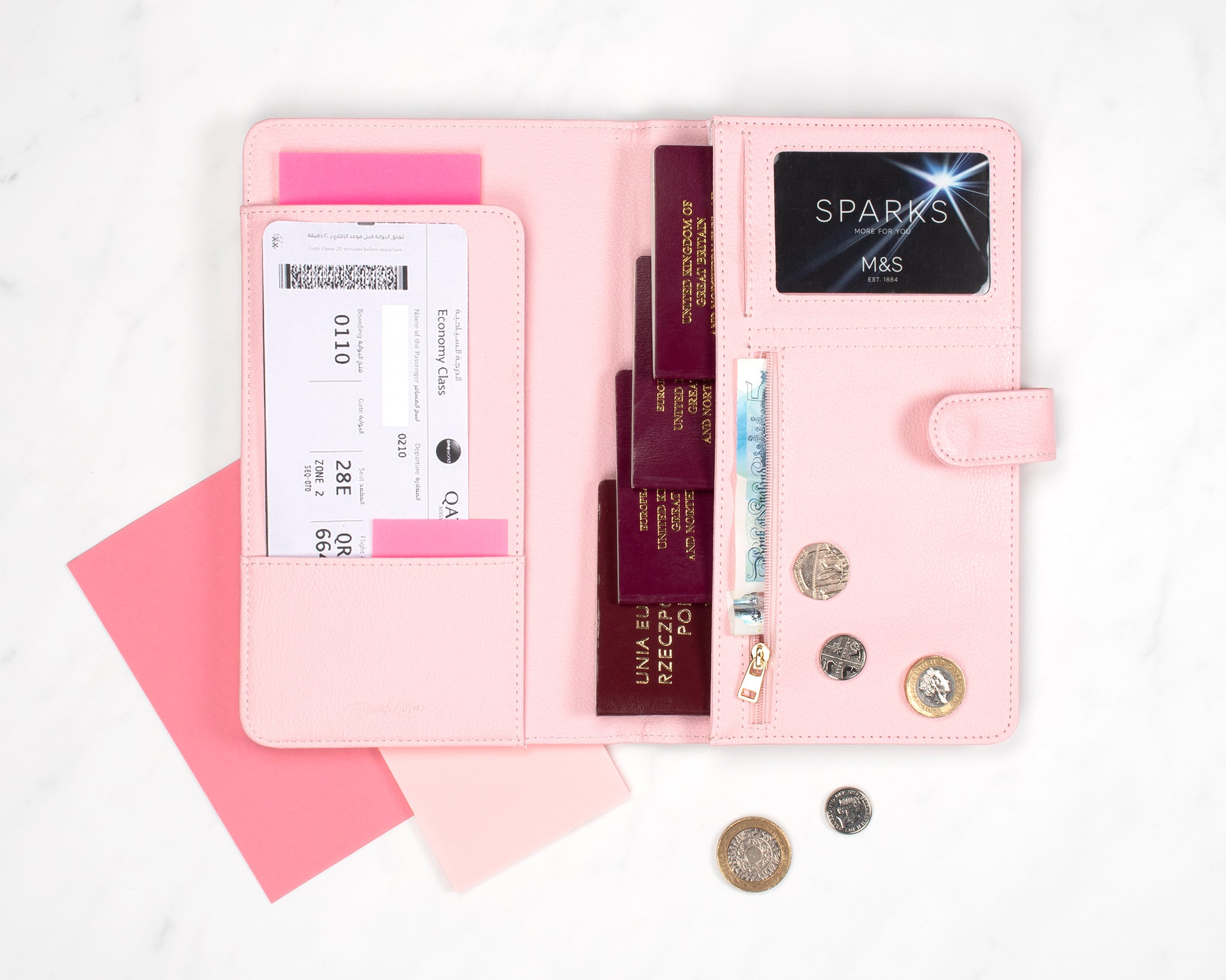 Protège-passeport Rigolo Flamants Roses – ‘I Might Look Like I’m Listening’ – Rose