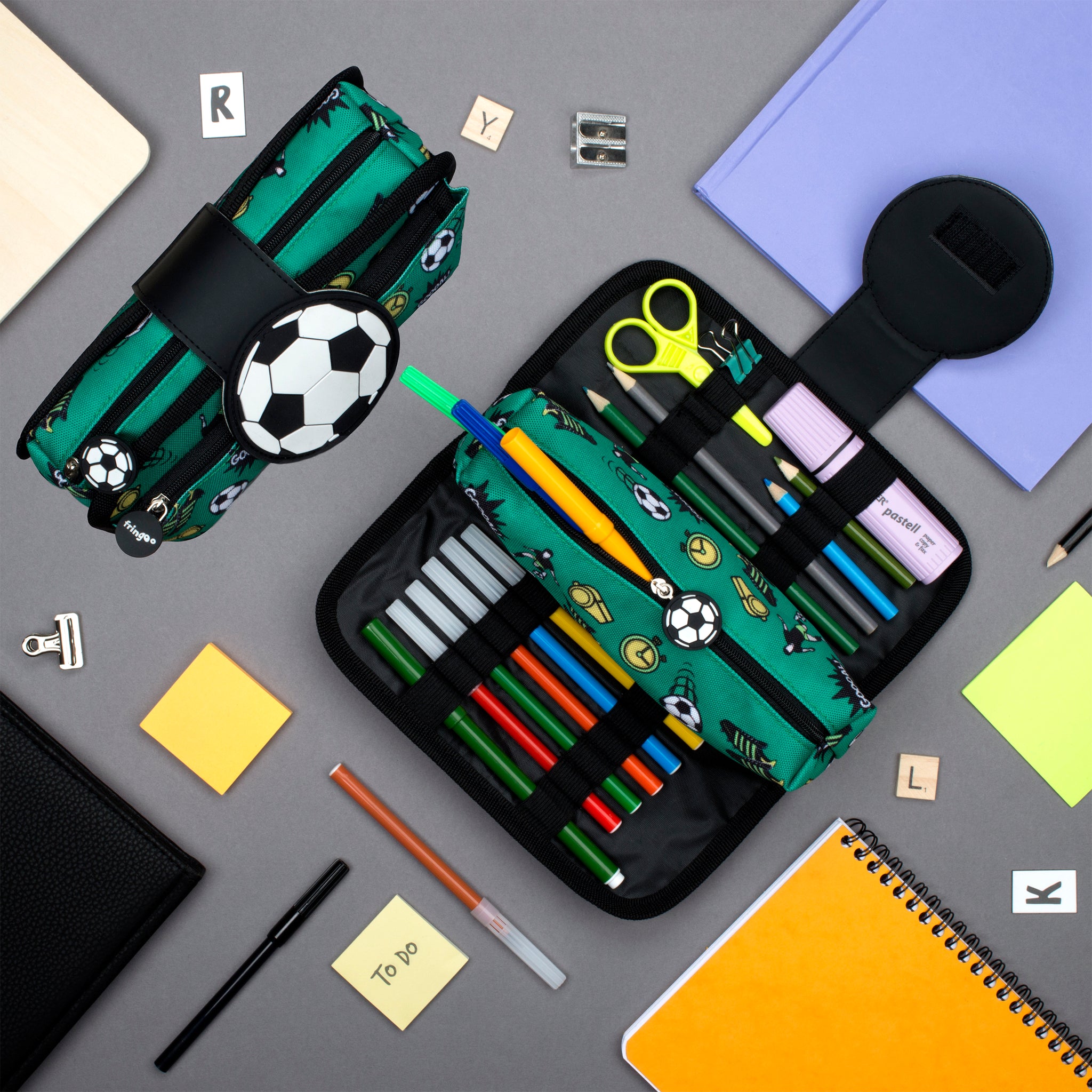 Official Football Merchandise – Trousse à Crayons Plate Zippée En